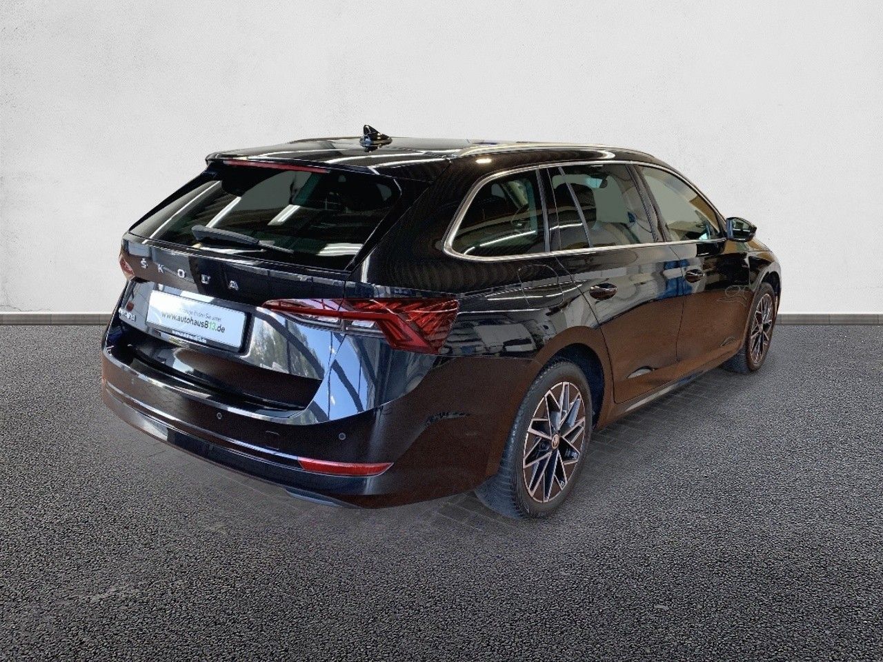 Skoda Octavia Combi Style 1.5 TSI LED+NAVI+PDC+GRA foto 5