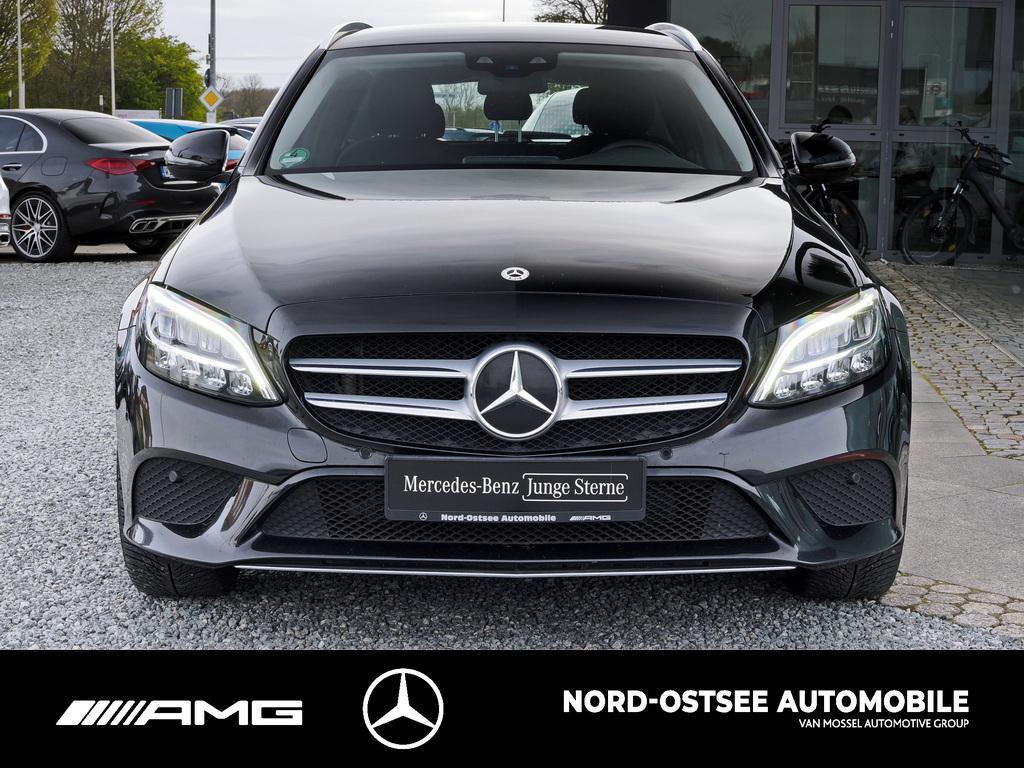 Mercedes-Benz C 300 T de AVANTGARDE KEYLESS LED TEMPO ADVANCED