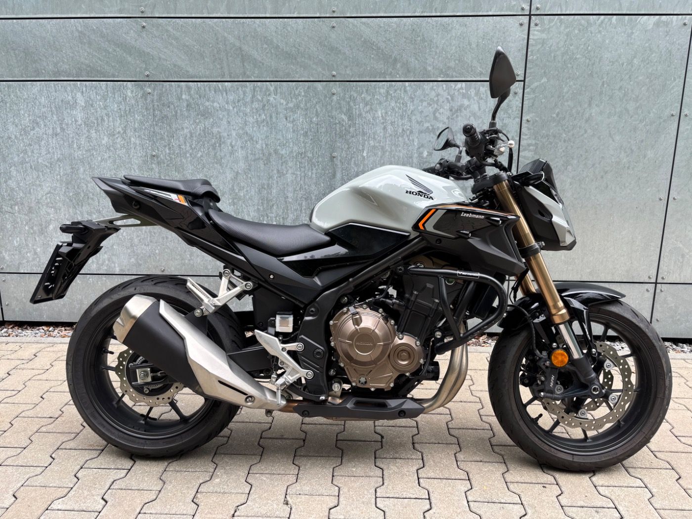 Fahrzeugabbildung Honda CB 500 F