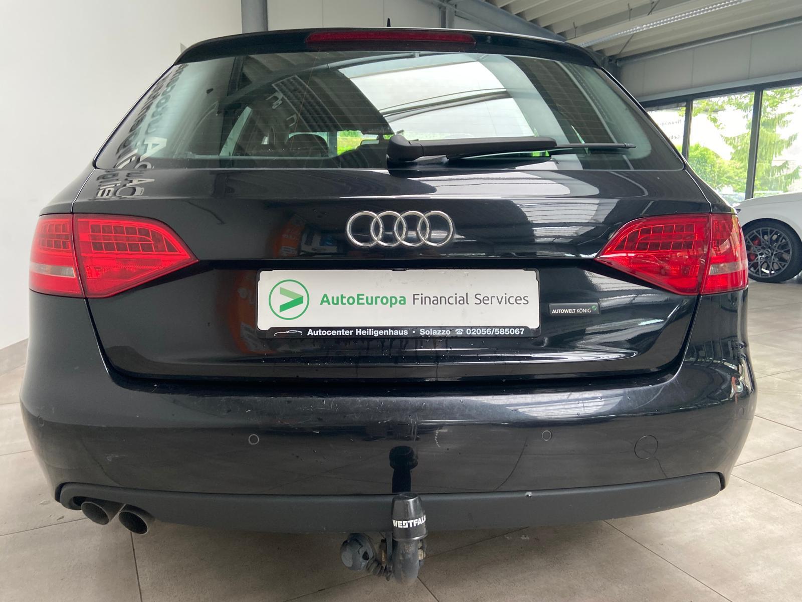 Audi A4 2010 — photo 5
