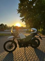 Royal Enfield Himalayan 411 (2018) - Royal Enfield Himalayan