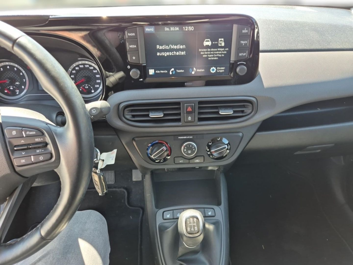 Fahrzeugabbildung Hyundai i10 Edition 30 ACC Apple CarPlay Android Auto DA