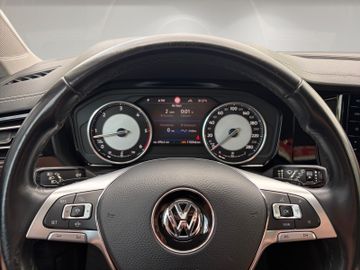 Volkswagen Touareg - 11