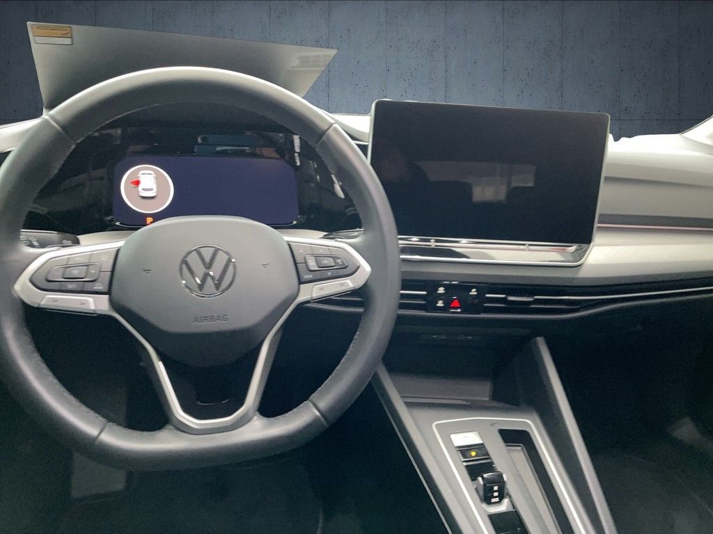 Volkswagen Golf - Bild 9