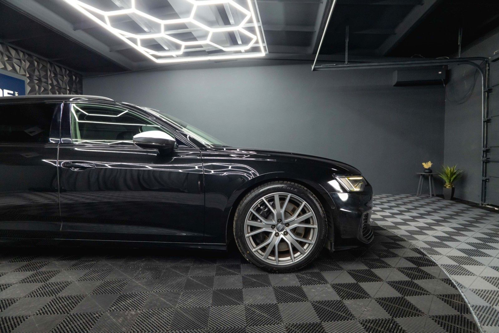 Fahrzeugabbildung Audi S6 Avant 3.0 TDI quattro *ACC*Head Up*LED*B&O*