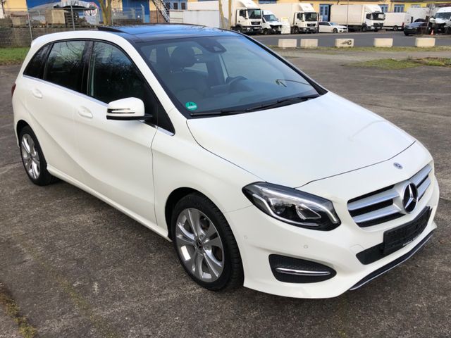 Mercedes-Benz B 200 CDI /d Urban Pano+Kamera+Led+Keyles 1-Hand