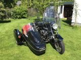 Moto Guzzi California 2 mit Velorex-Beiwagen