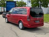 Mercedes-Benz EQV 300 DISTR+MBUX+KAMERA+NAVI+SHZ+KLIMA - rote Mercedes-Benz EQV