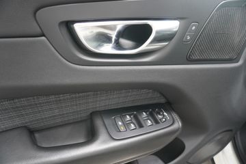 Volvo XC60 - 12