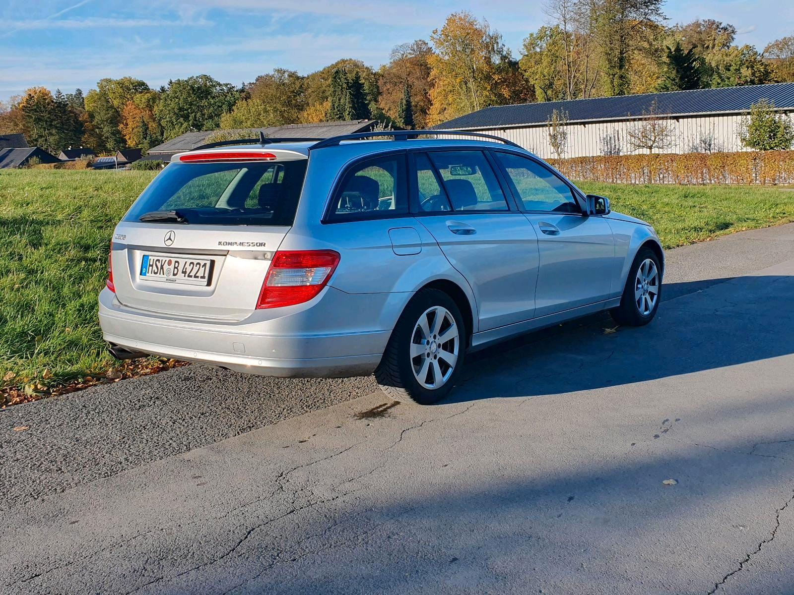 Mercedes-Benz C200 2009 — photo 6