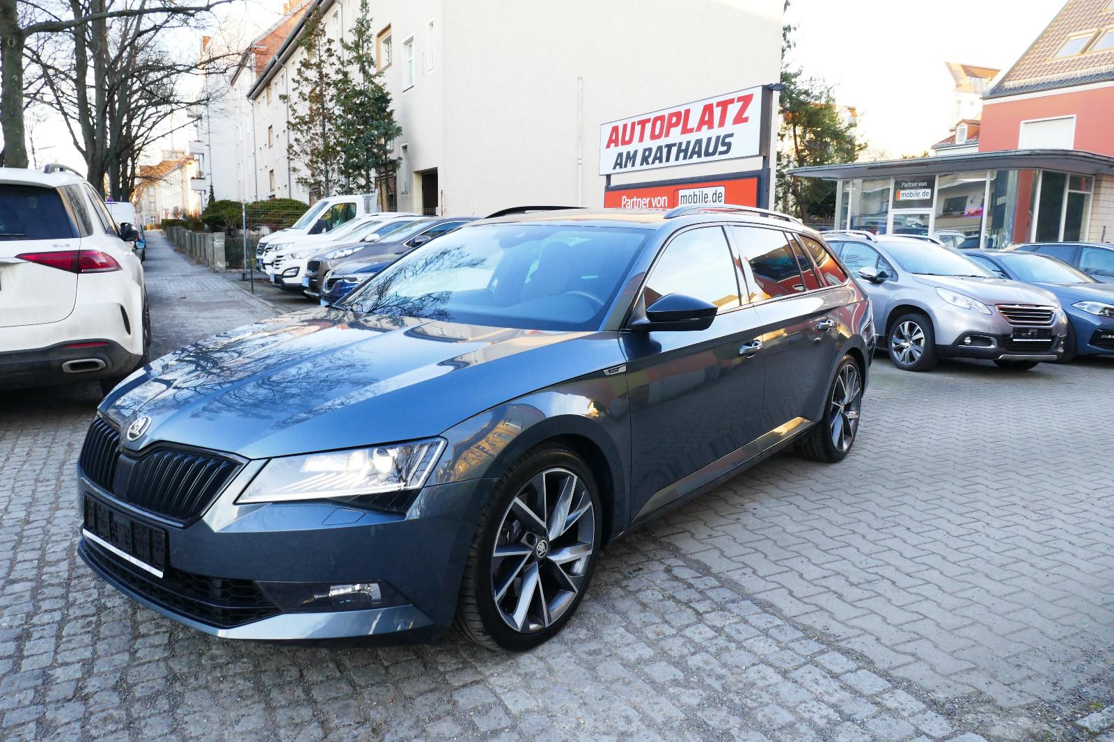 Skoda Superb Combi Sportline 4x4 Bi-Xenon/Alcantara