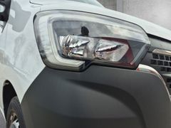 Fahrzeugabbildung Master III Kasten L2H2 HKa 3,5t 150 DCI Sortimo