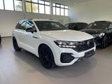 Volkswagen Touareg R-Line 4M ACC/LUFT/PANO/MATRIX/KAM/AHK - Volkswagen Touareg mit Diesel-Antrieb
