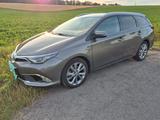 Toyota Auris Touring Sports Hybrid 1,8-l-VVT Executive - Toyota Auris Hybrid (/Elektro) Executive mit Benzin-Antrieb
