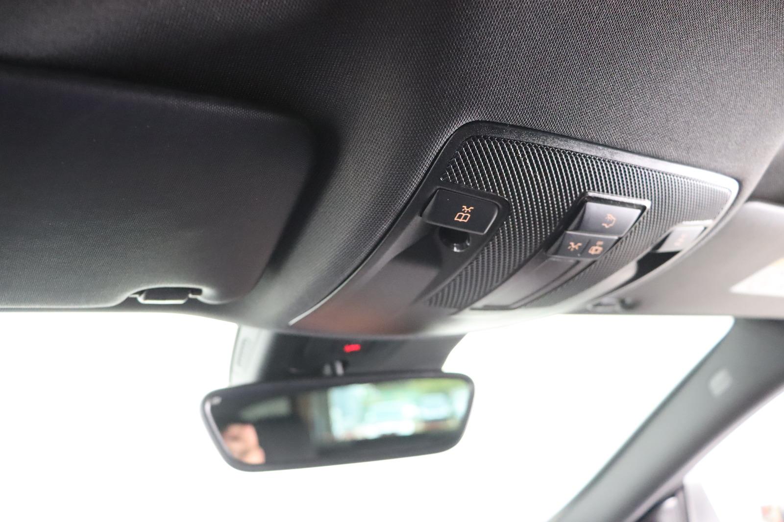 Mercedes-Benz CLA 45 AMG 4Matic Coupe * Led * Navi * Alcantara