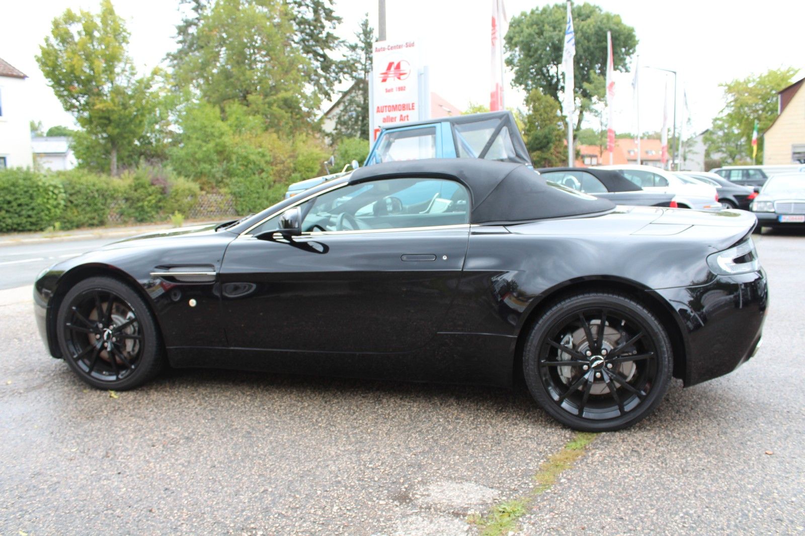 V8 Vantage Roadster 4.7l Sportshift Schön!