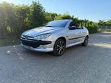 Peugeot, 206 CC  2.0  135 PS wenig km - Peugeot 206 in Mönchengladbach