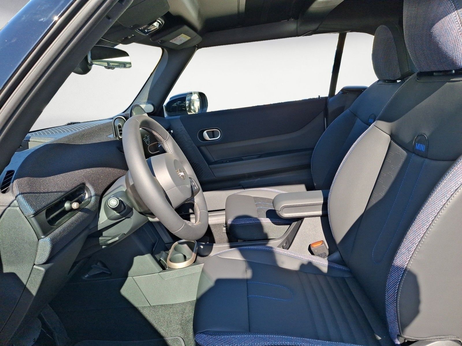 MINI Cooper Cabrio - Bild 8
