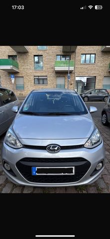 Hyundai I10 YES !  Gold 1.0 Klimaaut. LED ...