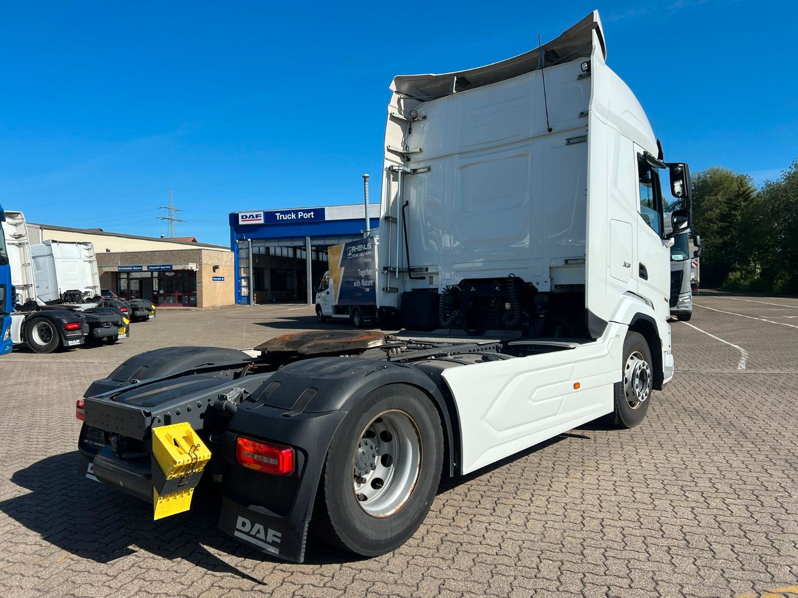 Fahrzeugabbildung DAF 2 Stück XF 480 FT NG, Intarder, Bj. 2022