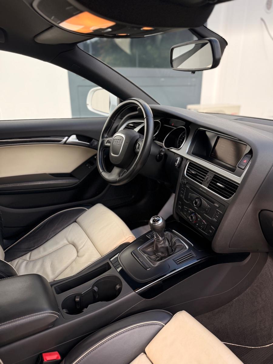 Audi A5 Coupe 2.0 TFSI SHZ Bi-Color Leder Motor Neu