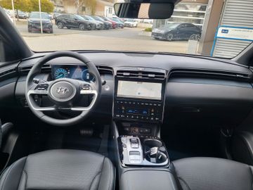 Fahrzeugabbildung Hyundai TUCSON 1.6 T-GDI PHEV 4WD PRIME ECS AssiP Pano