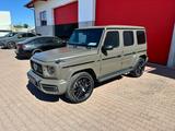 Mercedes-Benz G 63 AMG SUPERIOR MANUFAKTUR DESIGNO NIGHT NAPPA - : Grün