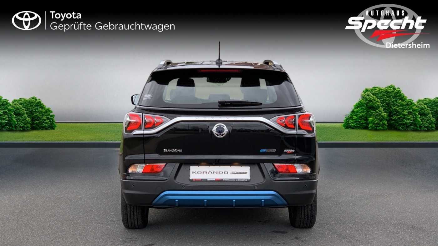 Fahrzeugabbildung Ssangyong Korando E-Motion Titanium / Navi / Leder