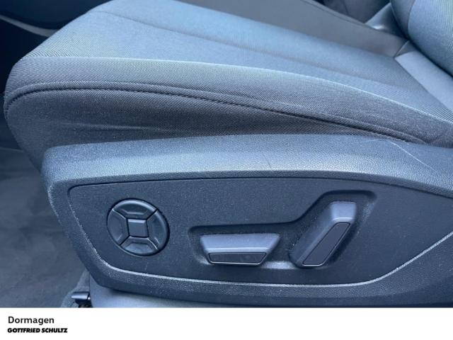 Audi Q3 35 TFSI S tronic LED Navi Panorama Kamera