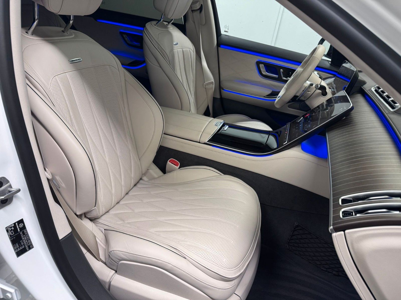 Fahrzeugabbildung Mercedes-Benz S 63 E Performance L *PANORAMA*MANUFAKTUR*