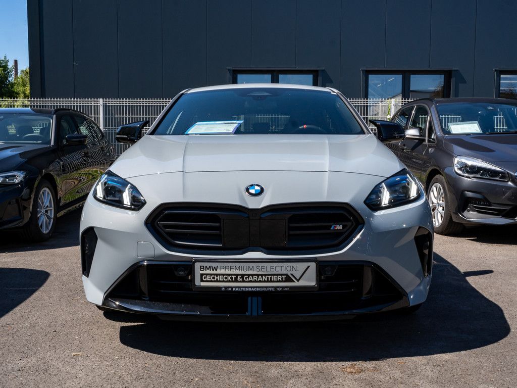 BMW 135 xDrive M Technik Paket II LED NAVI H K SHZ foto 4
