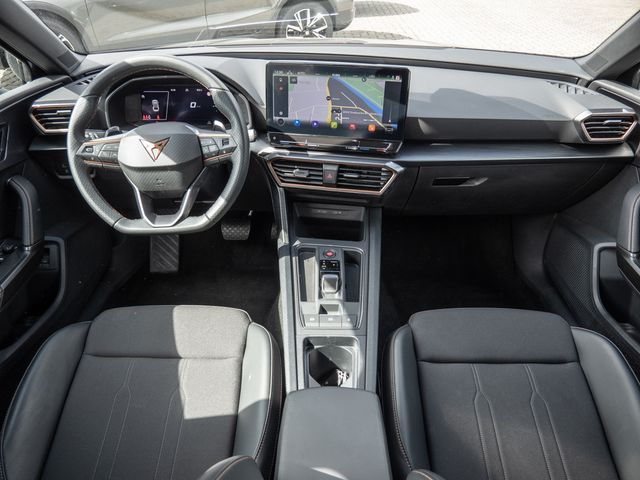 Leon Sportstourer 2.0 TSI KAMERA NAVI ACC LED