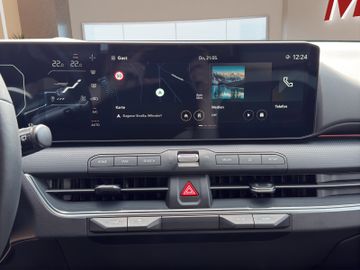 Kia K4 1.6T DCT7 GT-Line 360 Nav Memory 18" Glasdach