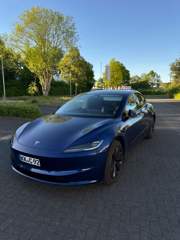 Image of Tesla Model 3