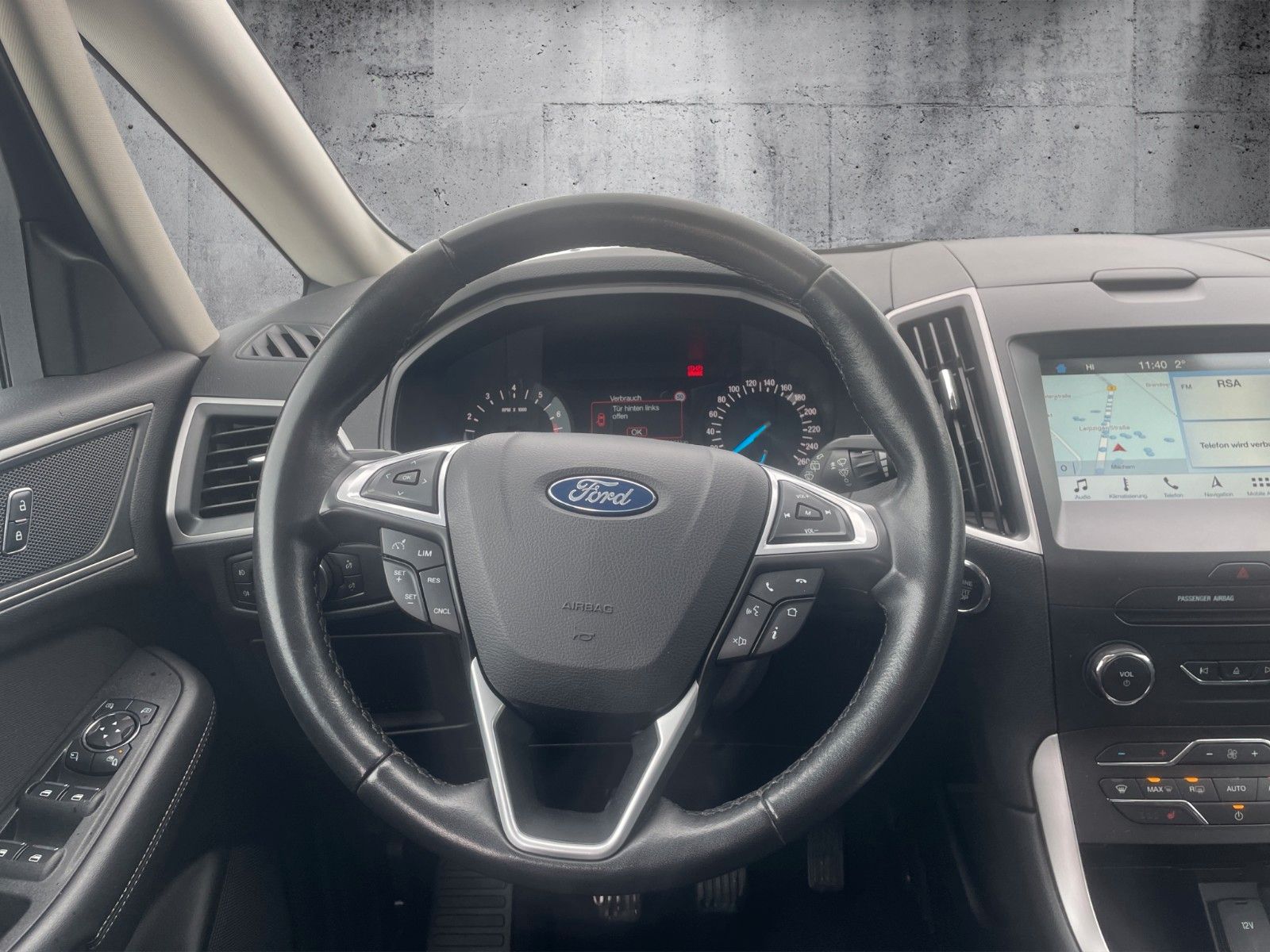 Fahrzeugabbildung Ford S-Max S-MAX Business
