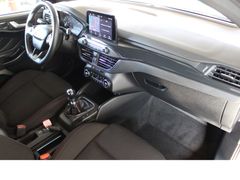 Fahrzeugabbildung Ford Focus ST-Line,Sitzheizung,Kamera,Top-Zustand