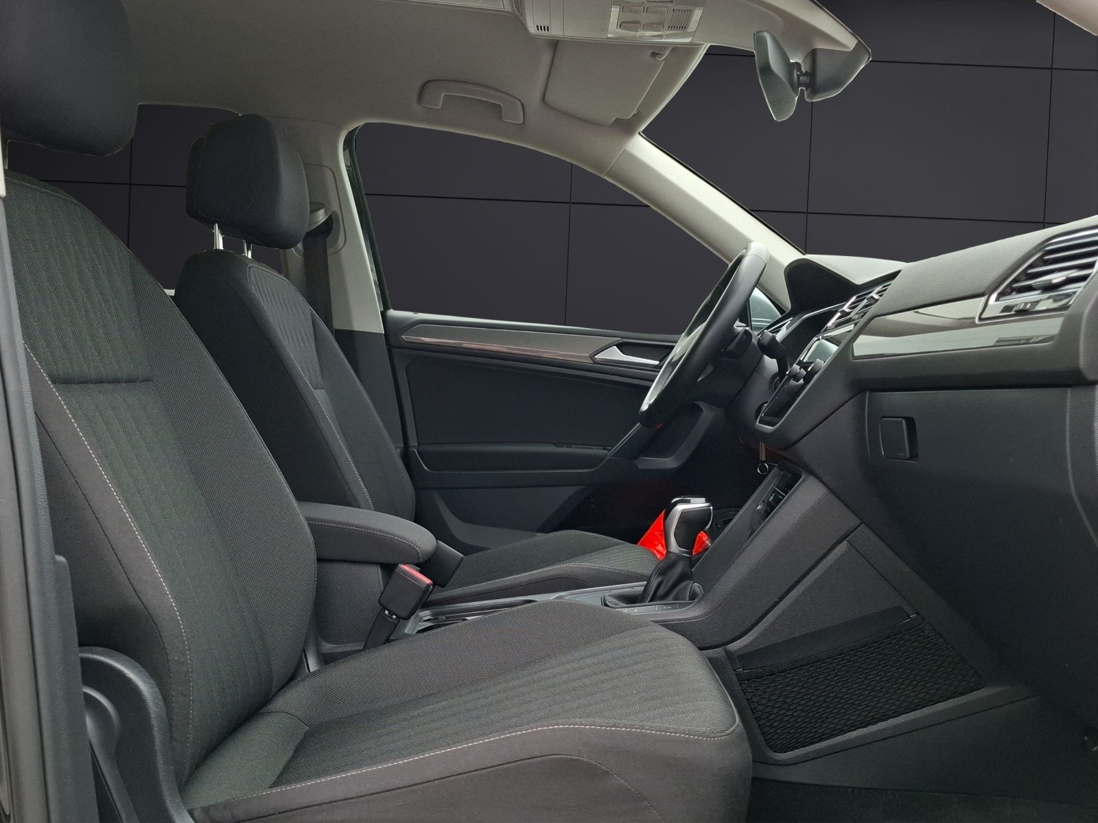 Fahrzeugabbildung Volkswagen Tiguan Allspace TDI Life DSG  7-Si LED AHK Navi