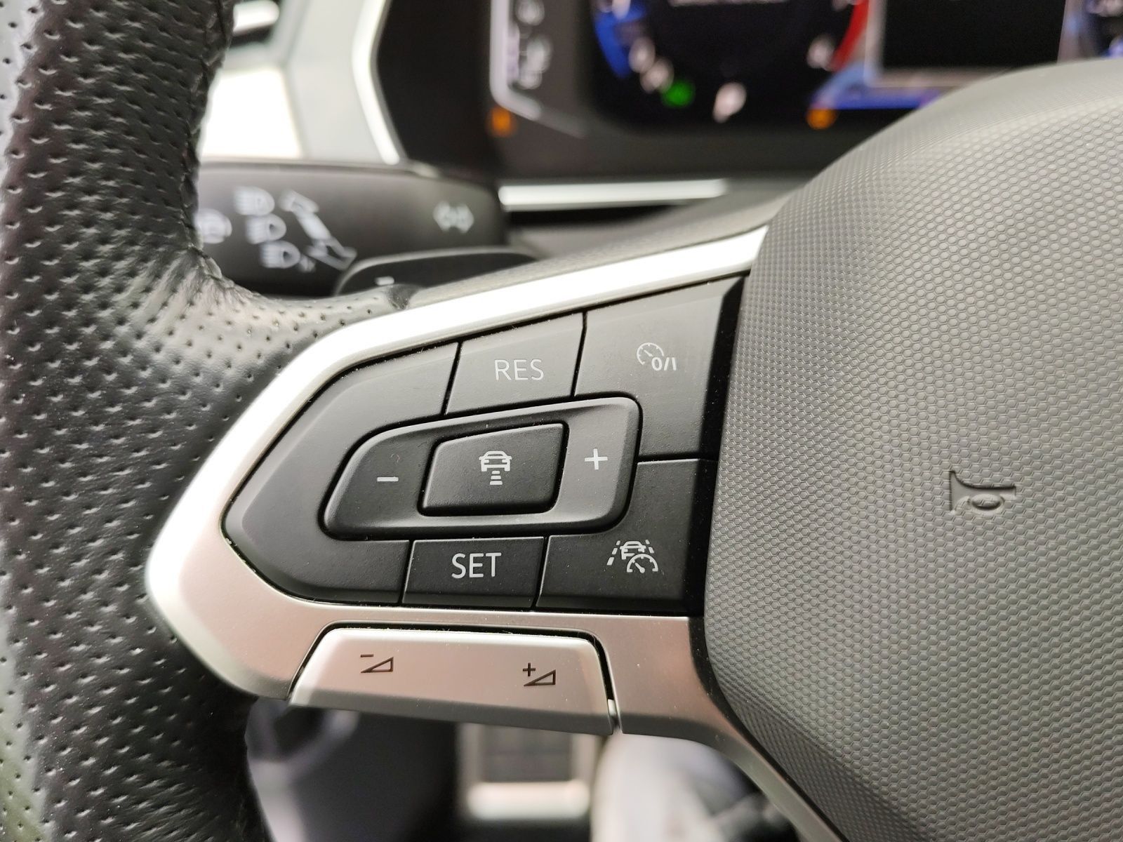 Volkswagen Passat Variant - Bild 22
