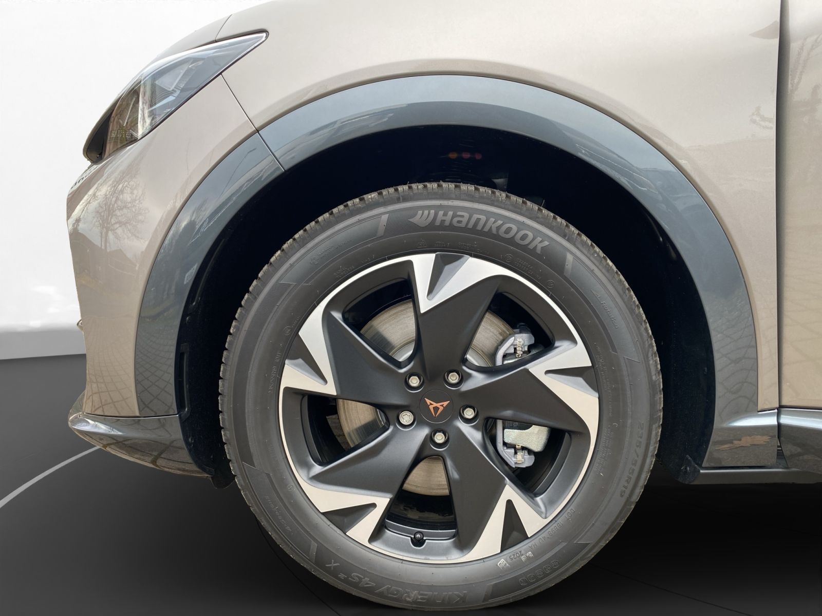 Cupra Tavascan - Bild 23