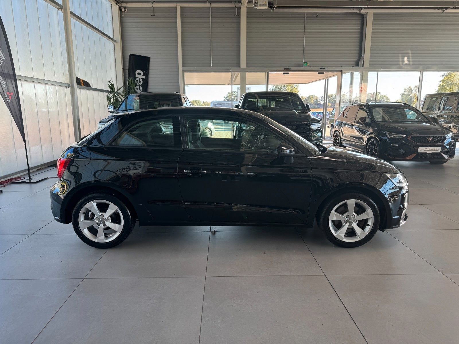 Fahrzeugabbildung Audi A1 1.4 TFSI sport   "Klimaautomatik Sitzheizung"