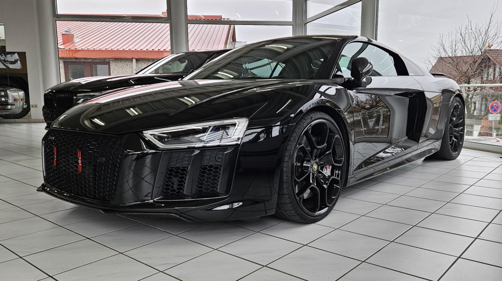 Audi R8 Coupe 5.2 FSI quattro plus *SAGA*Carbon*B&O*