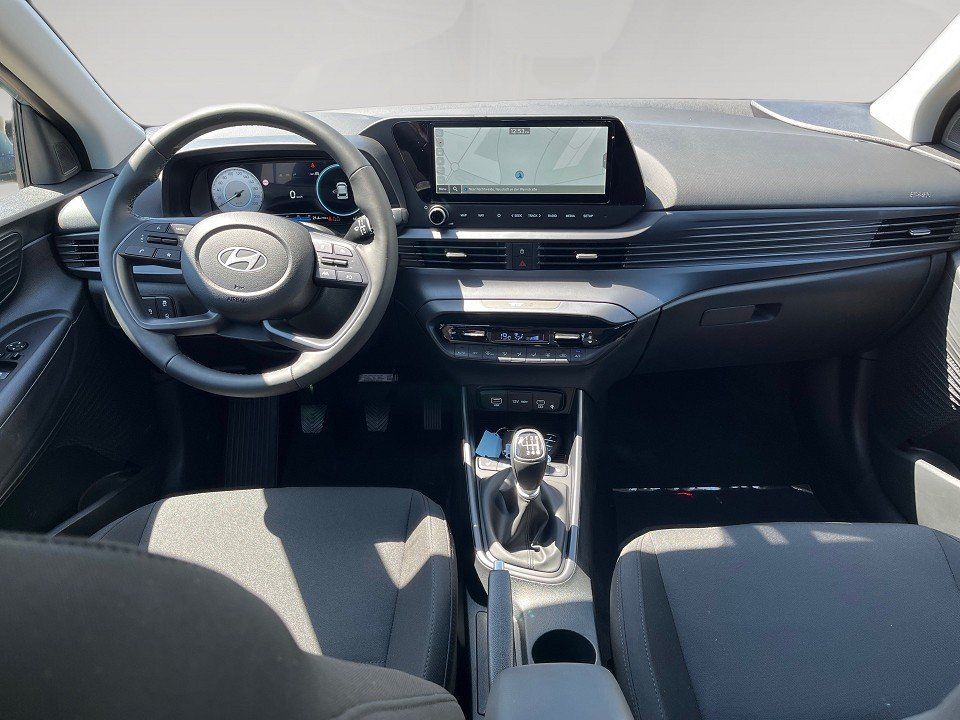 Fahrzeugabbildung Hyundai i20 1.0T 100PS Trend Licht Komfort BOSE