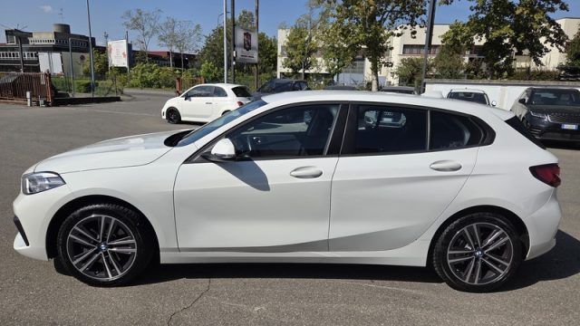 BMW 118 i 5p. Advantage PERMUTE EXTRA OPTIONAL imagem 3