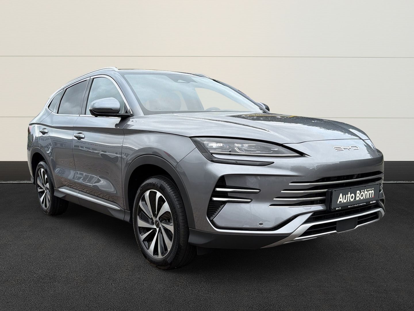 BYD SEAL U