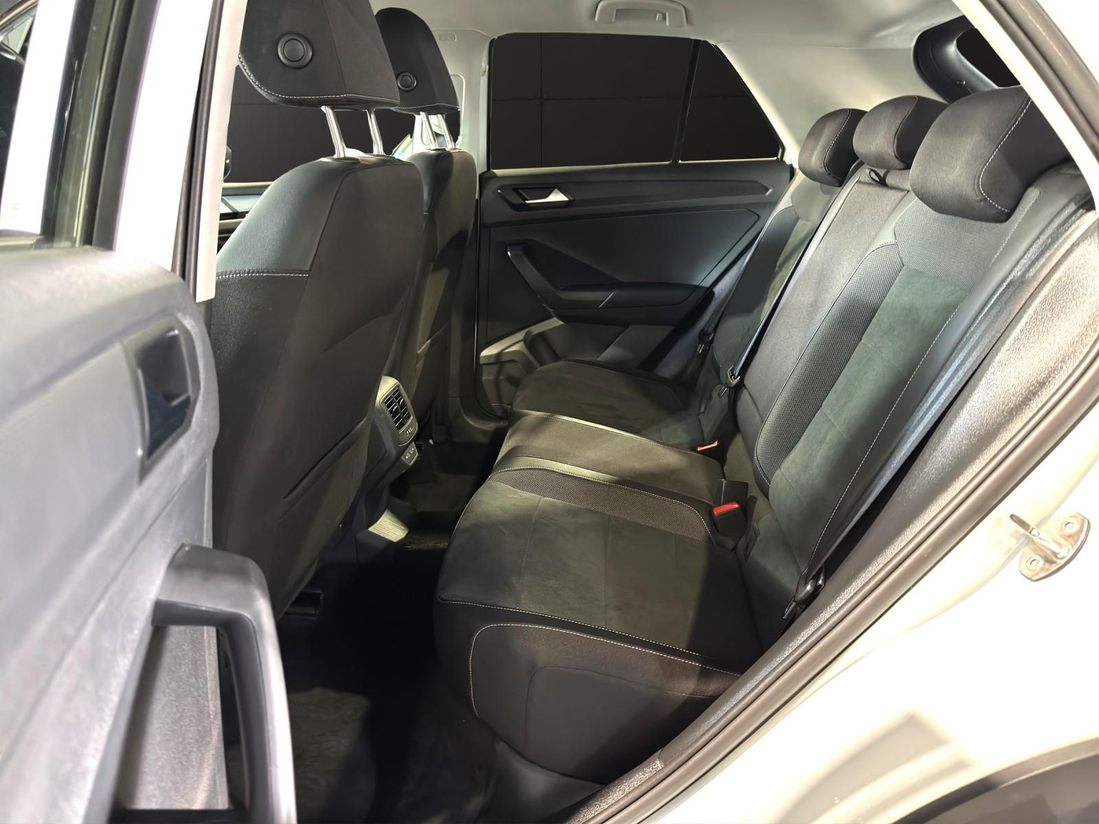 Volkswagen T-Roc - Bild 18