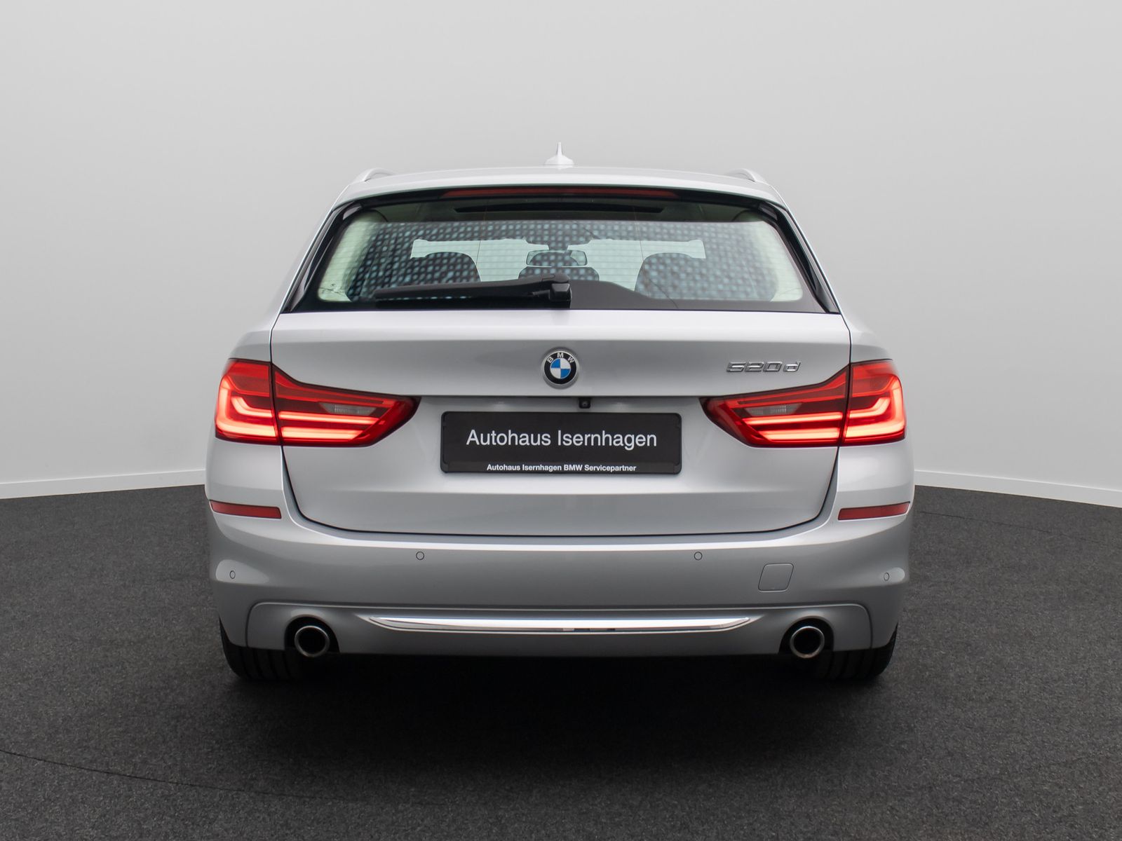 Fahrzeugabbildung BMW 520d Luxury Line 360&deg;DAB Alarm DisplKey Panorama