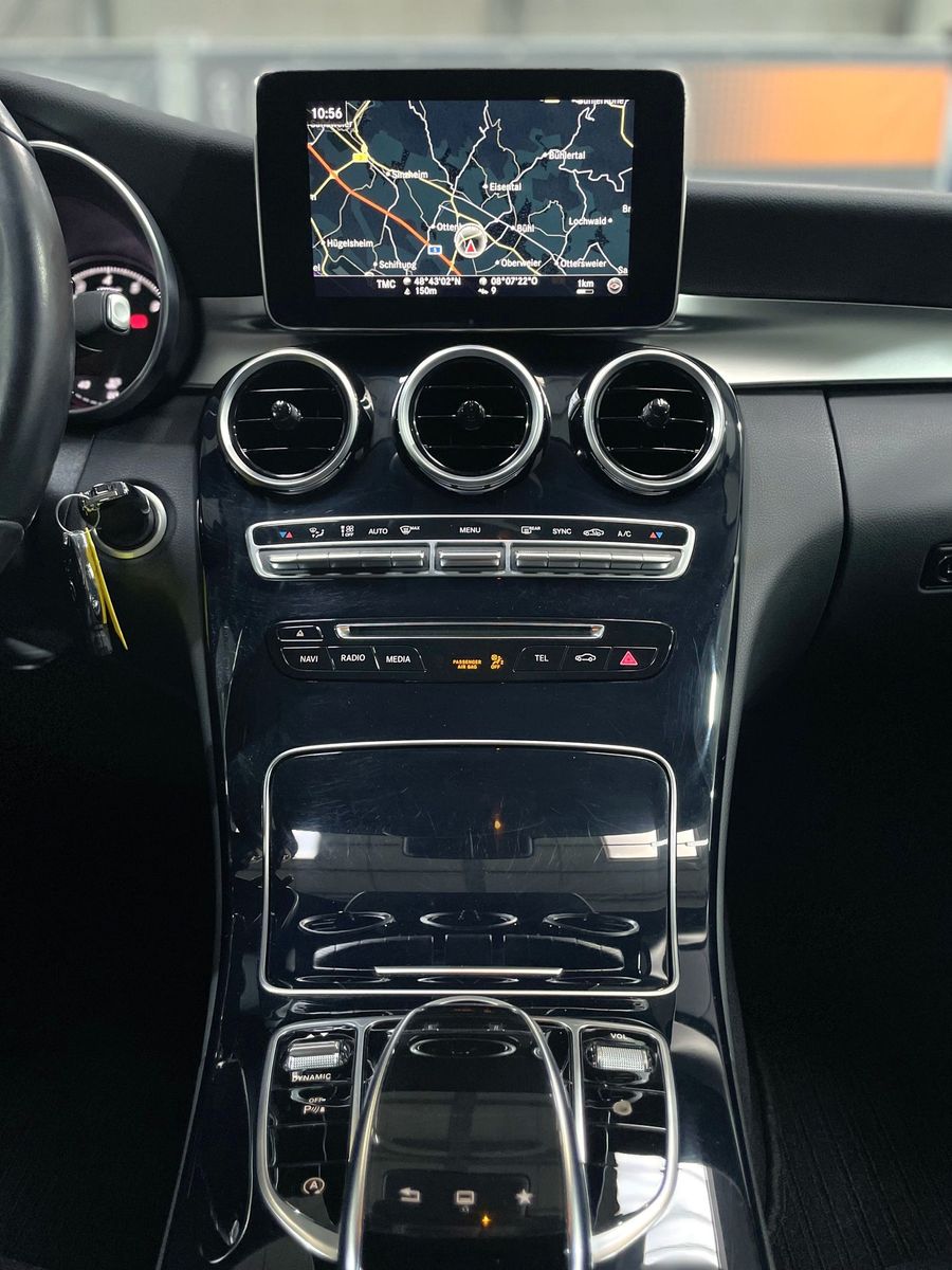 Fahrzeugabbildung Mercedes-Benz C 180 CGI Avantgarde #LED#Distr.#Kamera