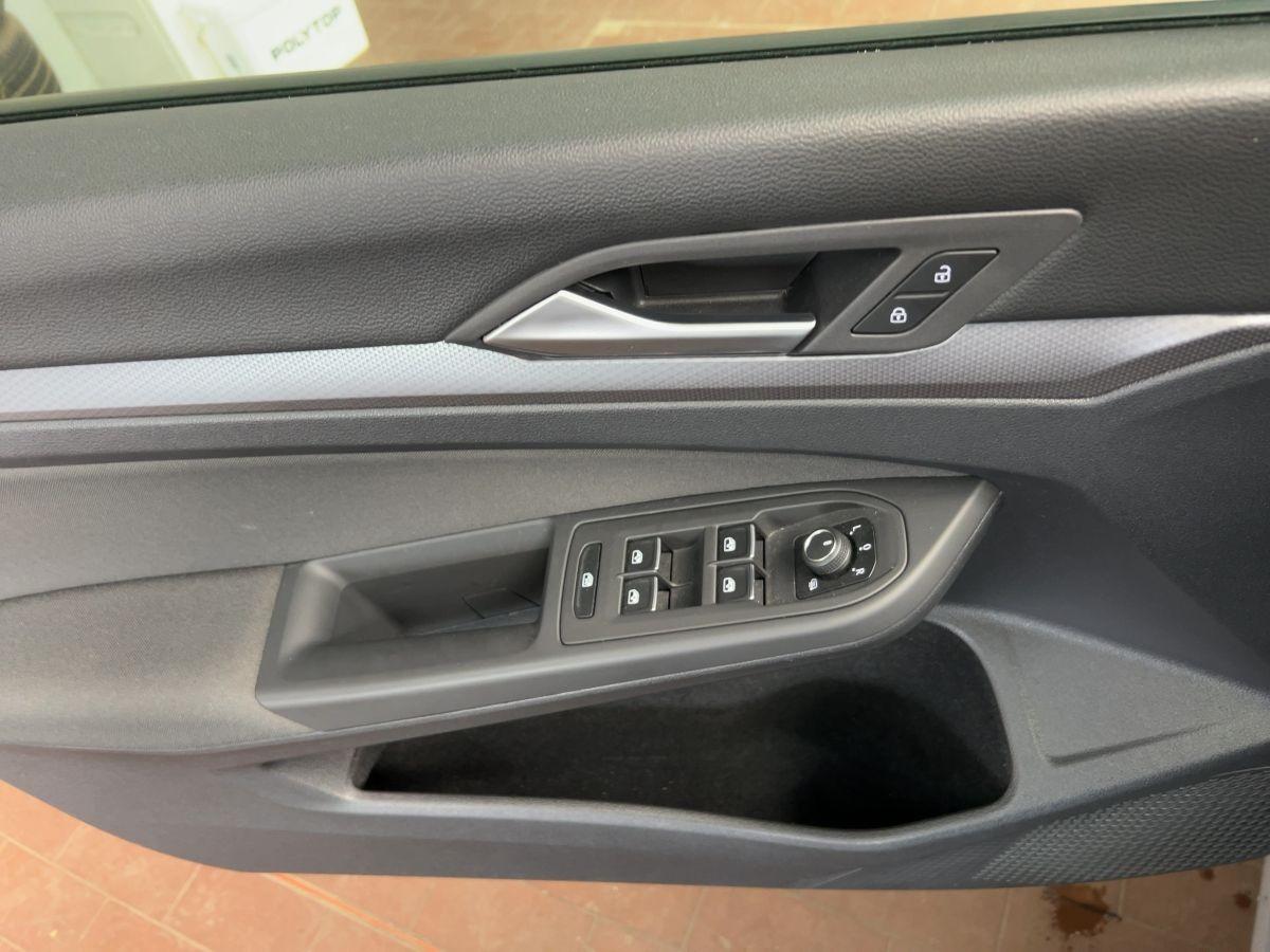 Volkswagen Golf VIII 1.0 eTSI Active DSG Standhzg LED-Matri, миниатюра 16