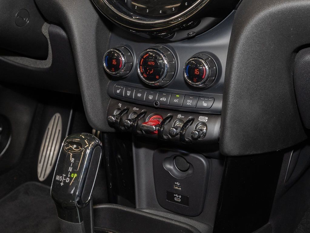 MINI John Cooper Works Cabrio - Bild 9