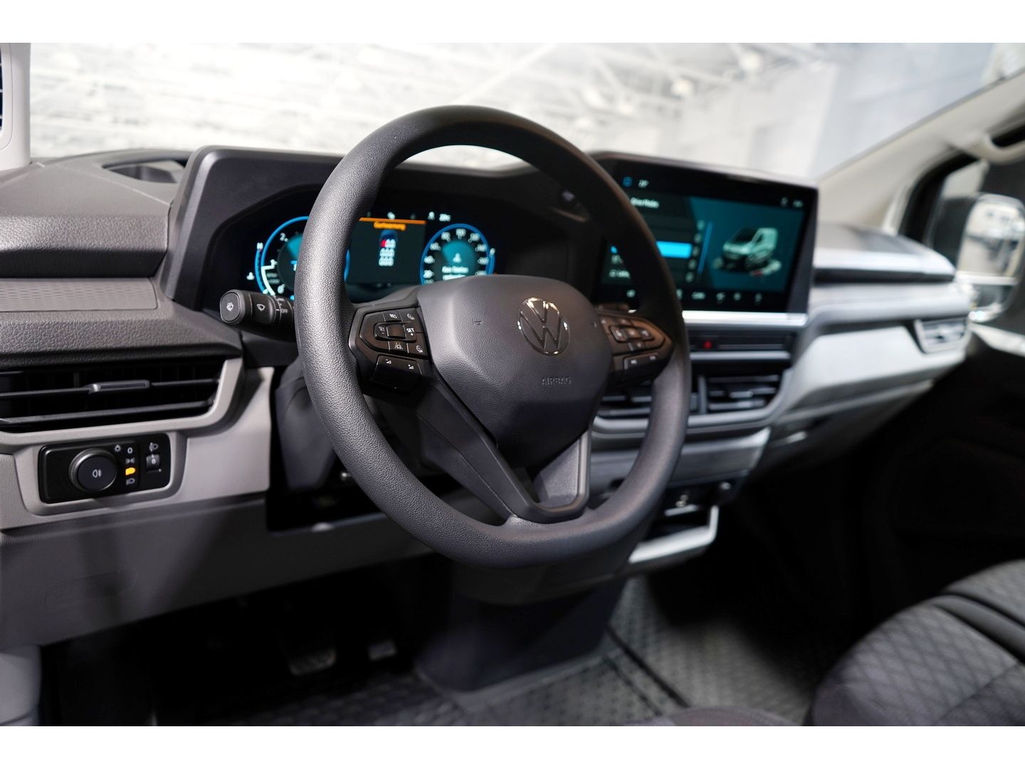 Volkswagen T7 Transporter Kombi 2.0 TDI KR Anhänger Paket L foto 5